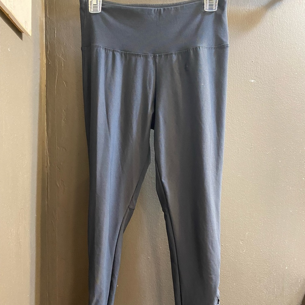 Marika Cropped Leggings